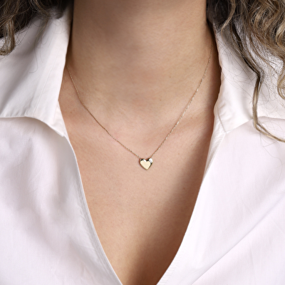 0,01 Karat Pırlanta Kalp Figürlü Kolye