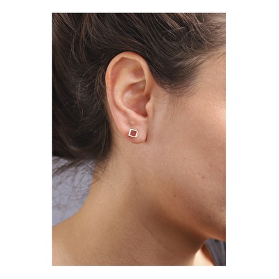 14 Ayar Kırmızı Mineli Minimal Küpe