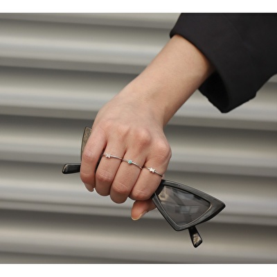 14 Ayar Yeşil Mineli Minimal Yüzük