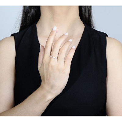 14 Ayar Rose Altın Baget Yüzük