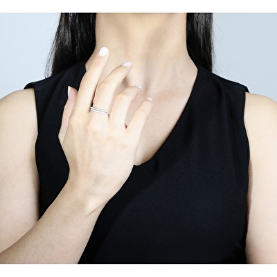 14 Ayar Beyaz Altın Baget Yüzük