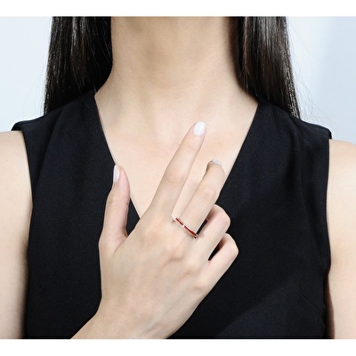 14 Ayar Beyaz Altın Kırmızı Mineli Yüzük