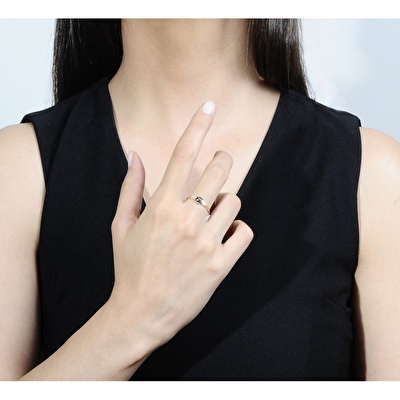 14 Ayar Sarı Altın Siyah Mineli Baget Yüzük