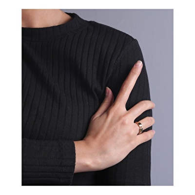 14 Ayar Sarı Altın F Harf Yüzük