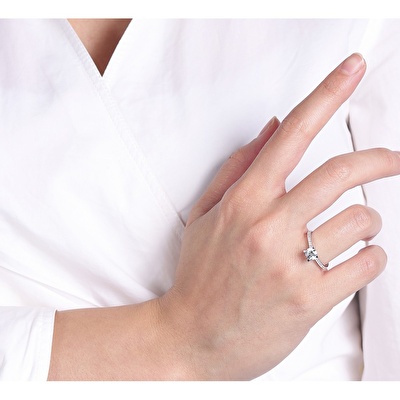 14 Ayar Beyaz Altın Tektaş Yüzük