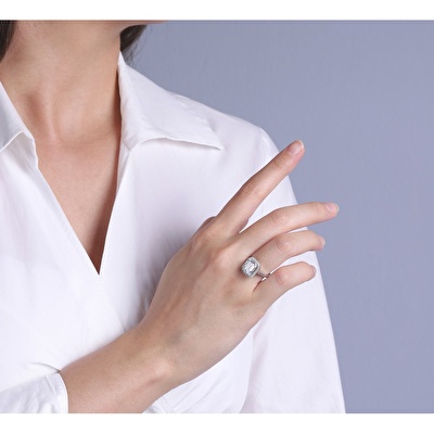 14 Ayar Beyaz Altın Baget Yüzük