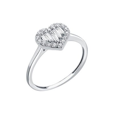 8 Ayar Beyaz Altın Baget Kalp Yüzük