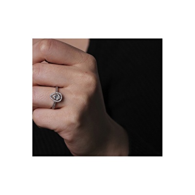 8 Ayar Beyaz Altın Baget Yüzük