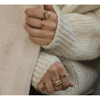 14 Ayar Sarı Altın Trend Minimal Yüzük