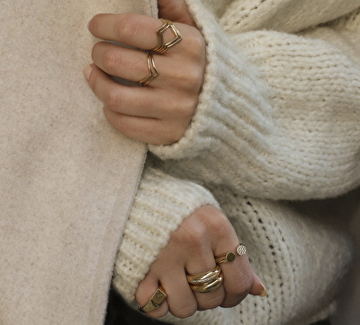 14 Ayar Sarı Altın Taşlı Trend Yüzük