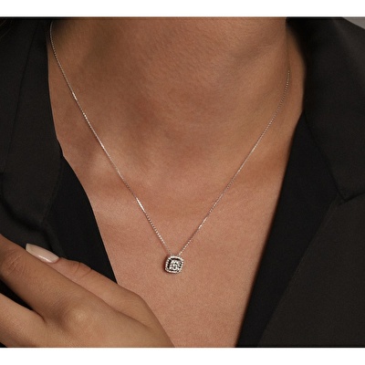 0,25 Karat Floral Pırlanta Kolye