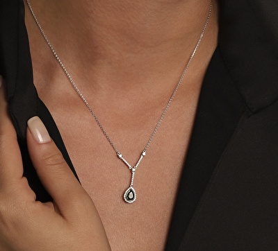 0,66 Karat Zümrüt Pırlanta Kolye