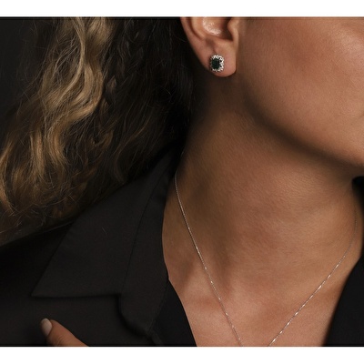 1,43 Karat Zümrüt Pırlanta Küpe