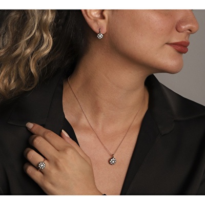 0,51 Karat Elmas Pırlanta Küpe