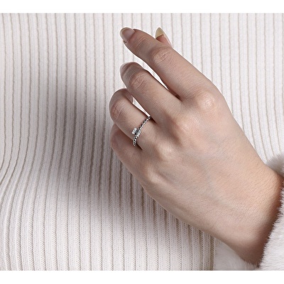 0,12 Karat Baget Pırlanta Yüzük