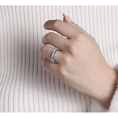 0,65 Karat Baget Pırlanta Yüzük