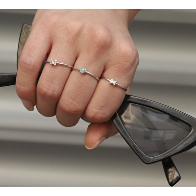 14 Ayar Beyaz Altın Fiyonk Figürlü Yüzük