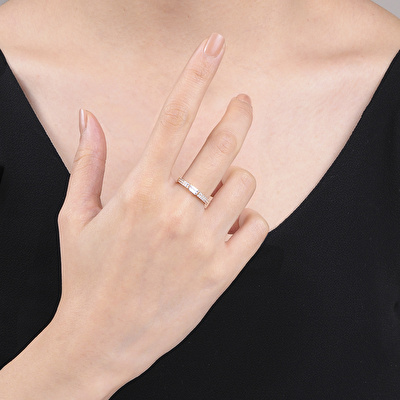 14 Ayar Rose Altın Baget Yüzük