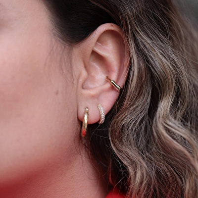 14 Ayar Sarı Altın Taşlı Kıkırdak Küpe