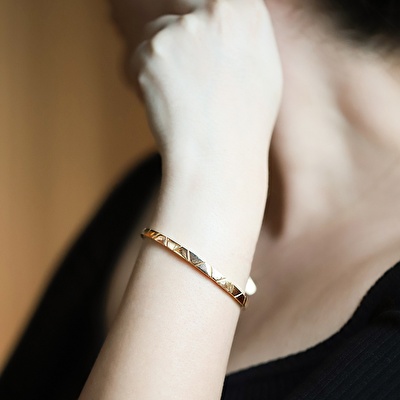 14 Ayar Sarı Altın Kelepçe Bilezik