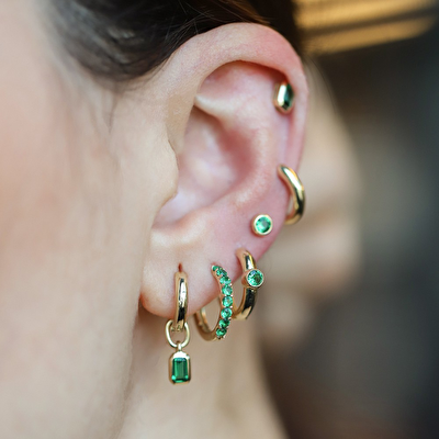 14 Ayar Sarı Altın Yeşil Taşlı Küpe