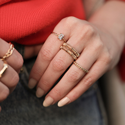 14 Ayar Sarı Altın Trend Zincir Yüzük