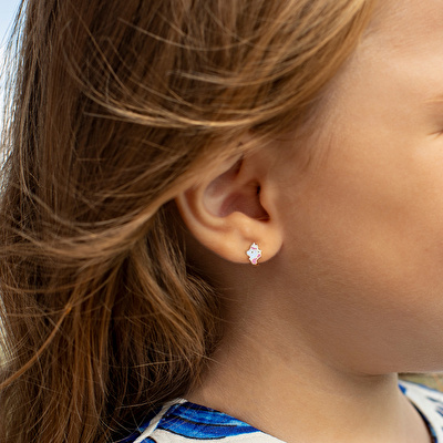 14 Ayar Sarı Altın Unicorn Küpe